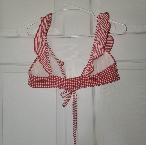 Aerie Scoop Wrap ruffle bikini top in Red gingham - Picture 7 of 7